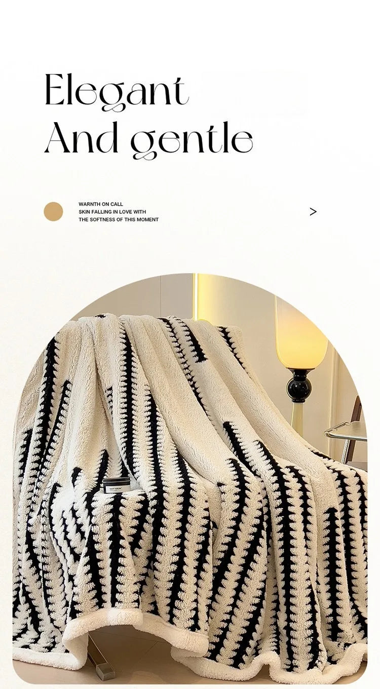 The soft Taff velvet blanket, a warm and comfortable cover blanket, suitable for office naps, bedrooms, sofas, and travel