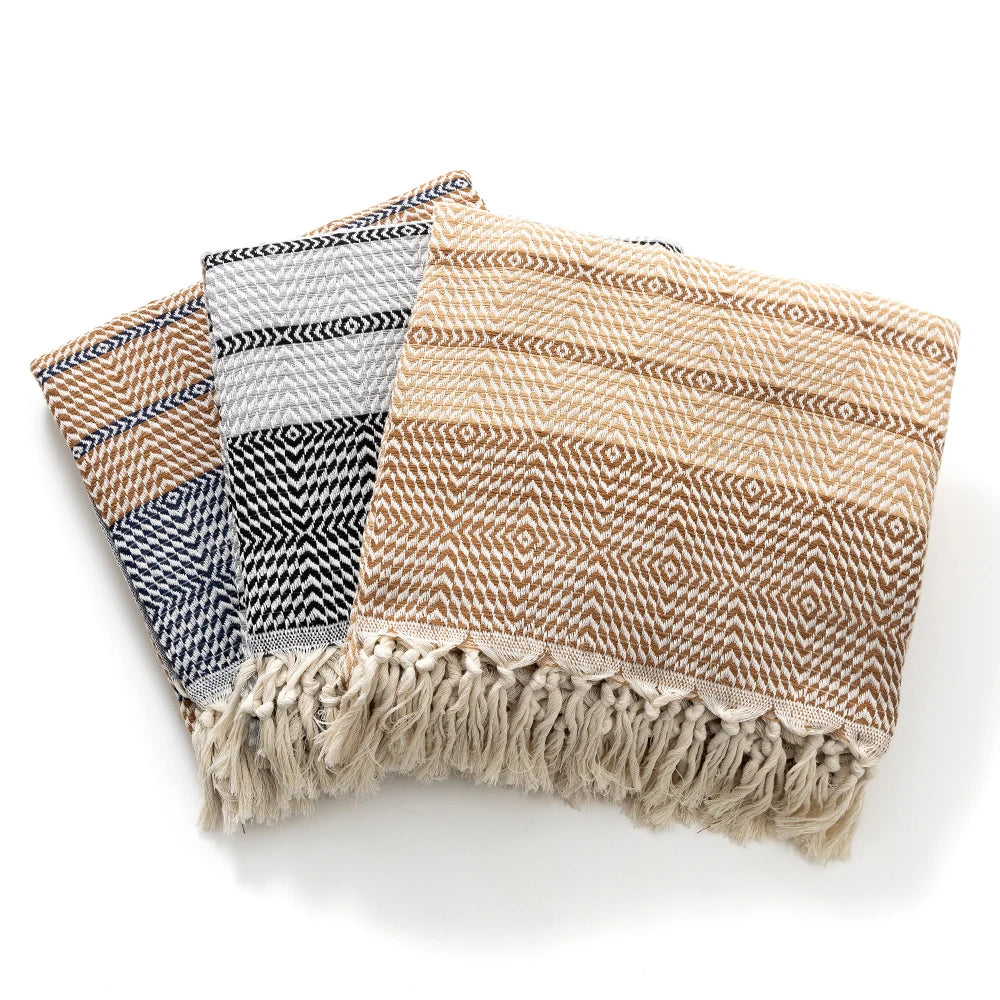 Modern simple cotton blanket large size 130x180CM with tassels soft nap blanket